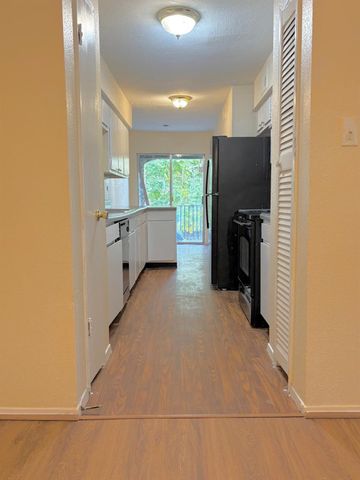 6200 W Tidwell Road 606, Houston, TX 77092
