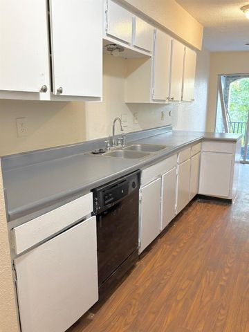 6200 W Tidwell Road 606, Houston, TX 77092