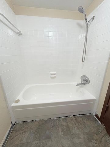 6200 W Tidwell Road 606, Houston, TX 77092