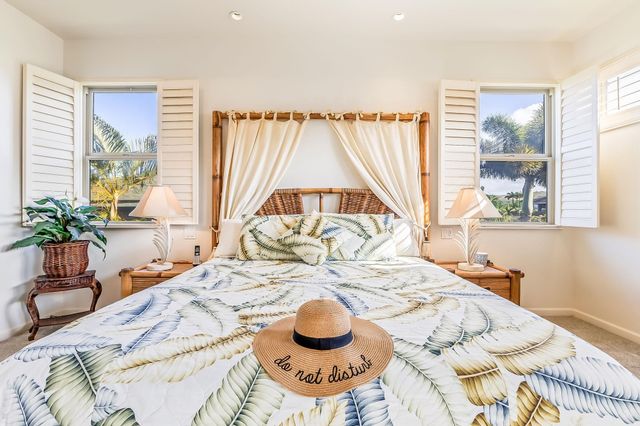 302 Kahana Ridge Dr, Lahaina, HI 96761