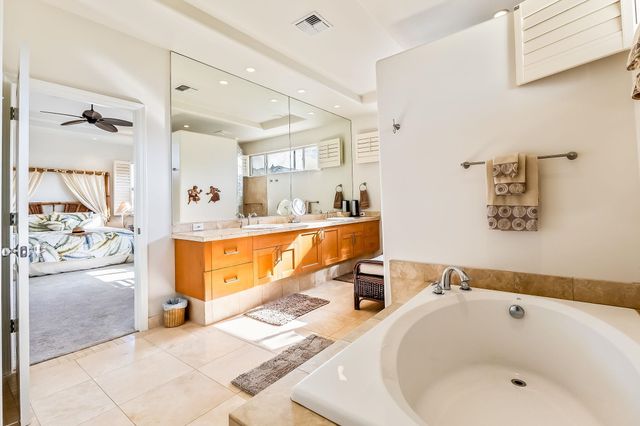 302 Kahana Ridge Dr, Lahaina, HI 96761