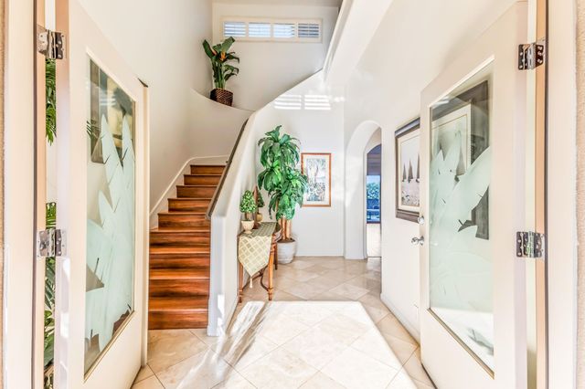 302 Kahana Ridge Dr, Lahaina, HI 96761