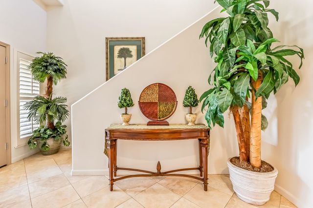 302 Kahana Ridge Dr, Lahaina, HI 96761