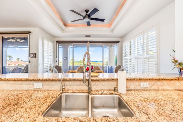 302 Kahana Ridge Dr, Lahaina, HI 96761