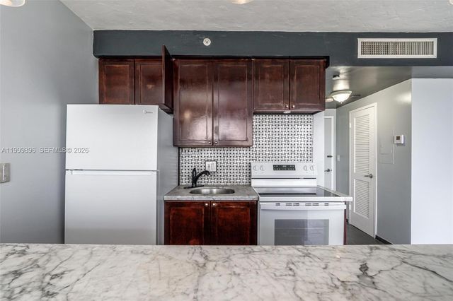 1720 Harrison Street 9F, Hollywood, FL 33020