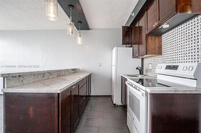1720 Harrison Street 9F, Hollywood, FL 33020