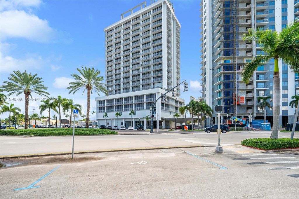 1720 Harrison Street 9F, Hollywood, FL 33020