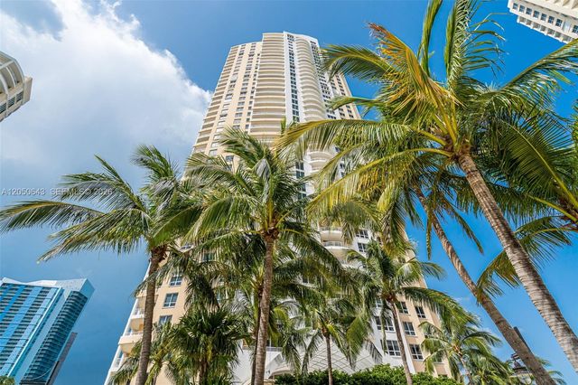 848 Brickell Key Drive LPH4401, Miami, FL 33131