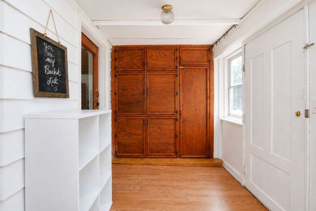 2115 E 13th Street, Des Moines, IA 50316