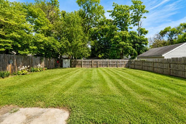 2115 E 13th Street, Des Moines, IA 50316
