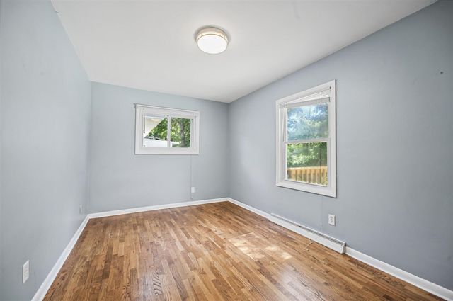 2909 Crestview Avenue, Kalamazoo, MI 49006
