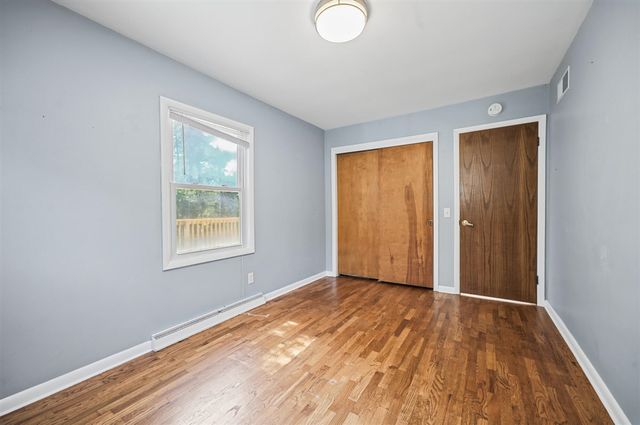 2909 Crestview Avenue, Kalamazoo, MI 49006