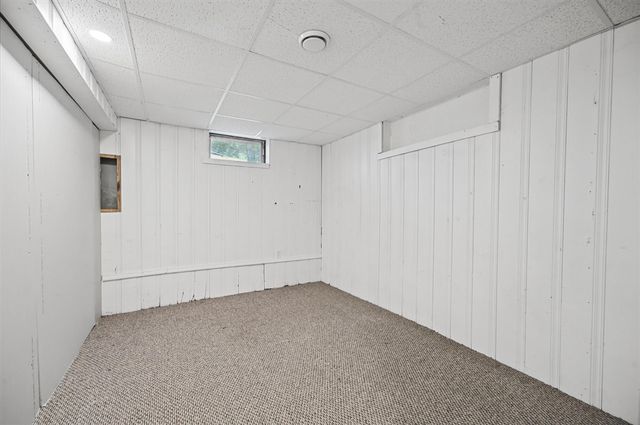 2909 Crestview Avenue, Kalamazoo, MI 49006