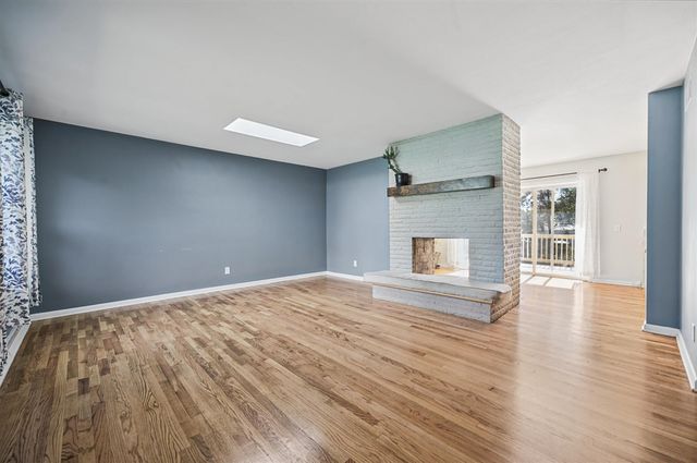 2909 Crestview Avenue, Kalamazoo, MI 49006