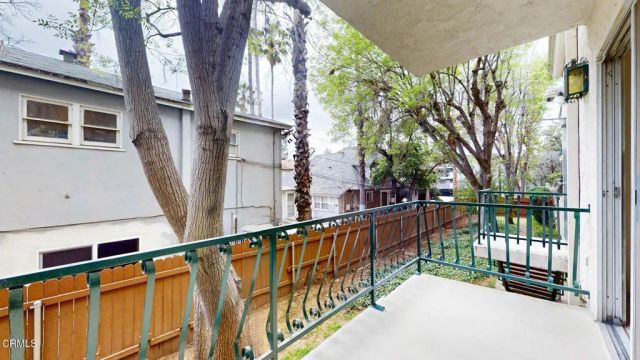 420 S Madison Avenue 112, Pasadena, CA 91101