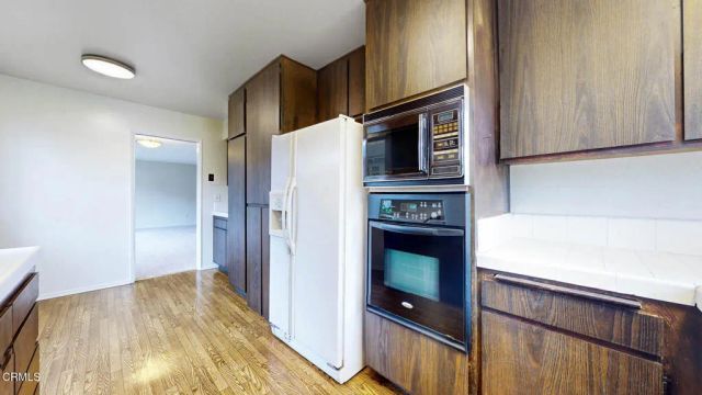 420 S Madison Avenue 112, Pasadena, CA 91101