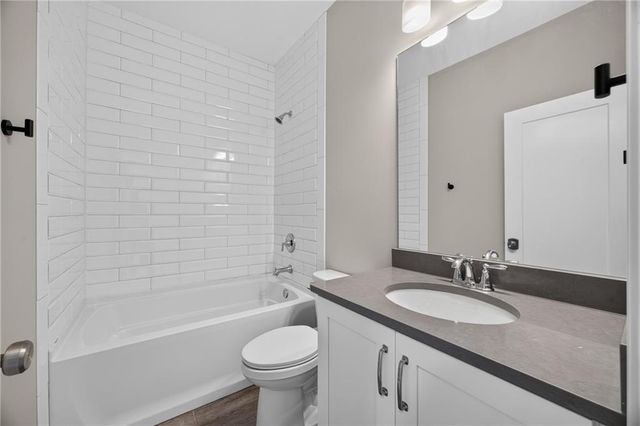 124 W Wieuca Road NE, Sandy Springs, GA 30342