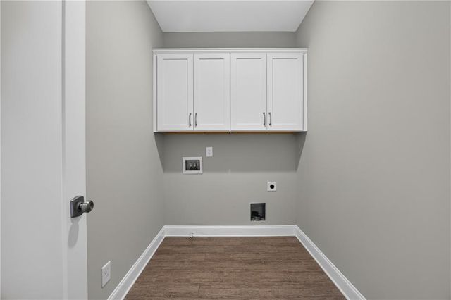 124 W Wieuca Road NE, Sandy Springs, GA 30342