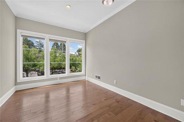 124 W Wieuca Road NE, Sandy Springs, GA 30342