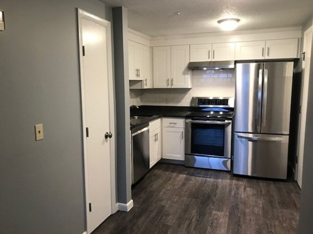 135 Creek Street 9, Wrentham, MA 02093