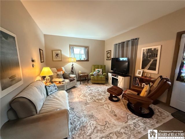 75 Sturges Street, Jamestown, NY 14701