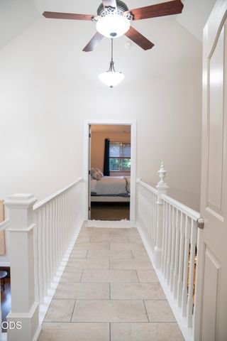 347 Peckerwood Lane, Grants Pass, OR 97527