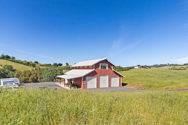 11015 Vintage Rd, Ione, CA 95640