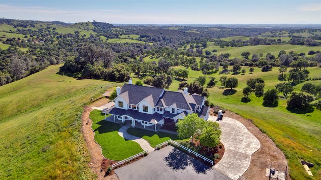 11015 Vintage Rd, Ione, CA 95640