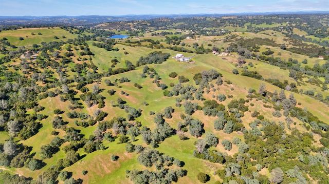 11015 Vintage Rd, Ione, CA 95640