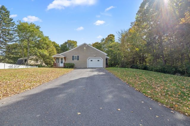 2 Tick Tock Way, East Bridgewater, MA 02333