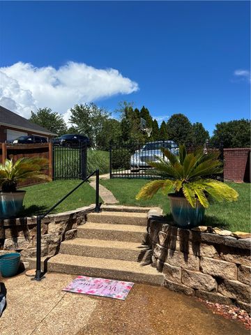 330 Treaty Line, Russellville, AR 72802