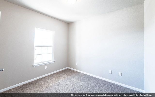 217 Lina WAY, Seguin, TX 78155