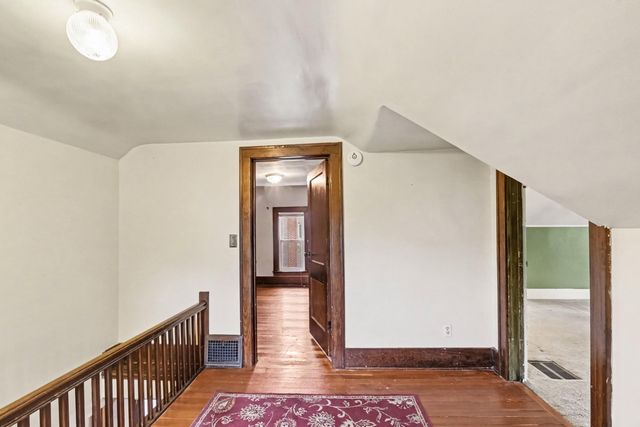 310 Fleming Street, Howell, MI 48843
