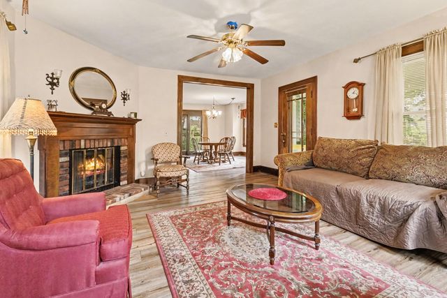 310 Fleming Street, Howell, MI 48843