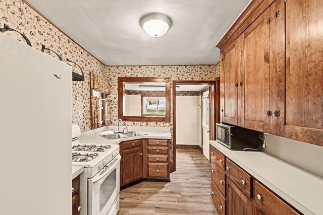 310 Fleming Street, Howell, MI 48843