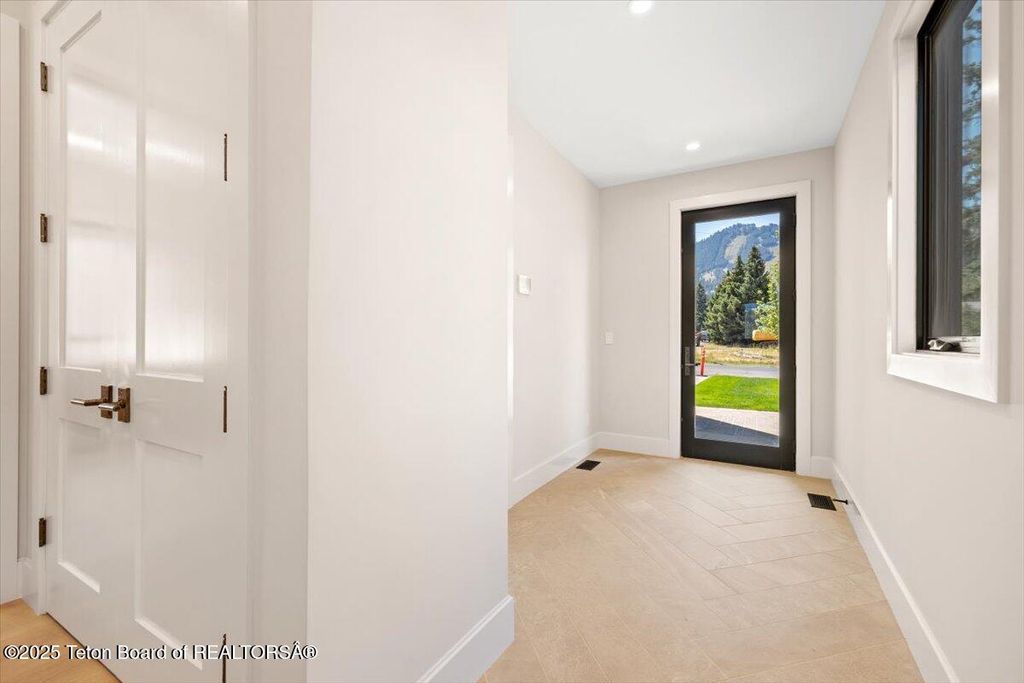 405 TETON Avenue, Jackson, WY 83001 photo 38