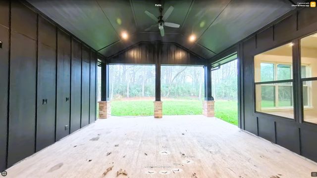 4 Lake Forest Drive, Conroe, TX 77384