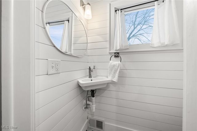 2123 17th Street, Cuyahoga Falls, OH 44223