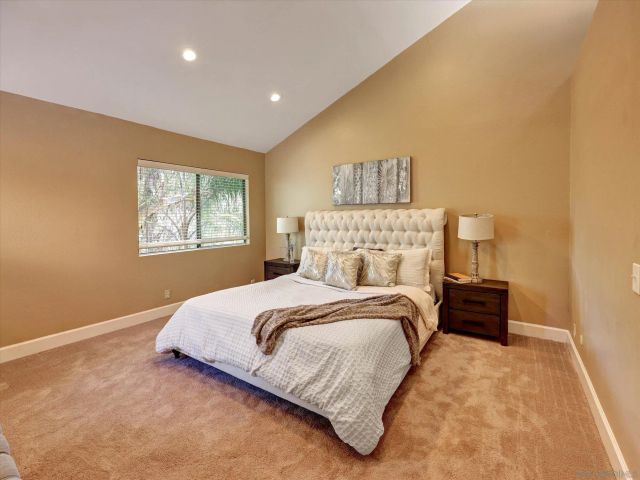 8995 Via Andar, San Diego, CA 92122