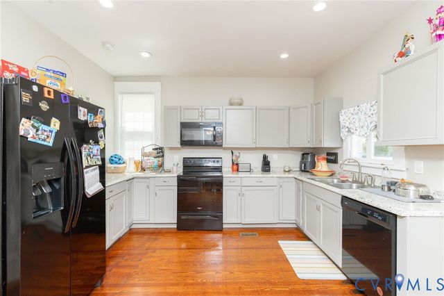 2726 Hanes Ave, Richmond, VA 23222