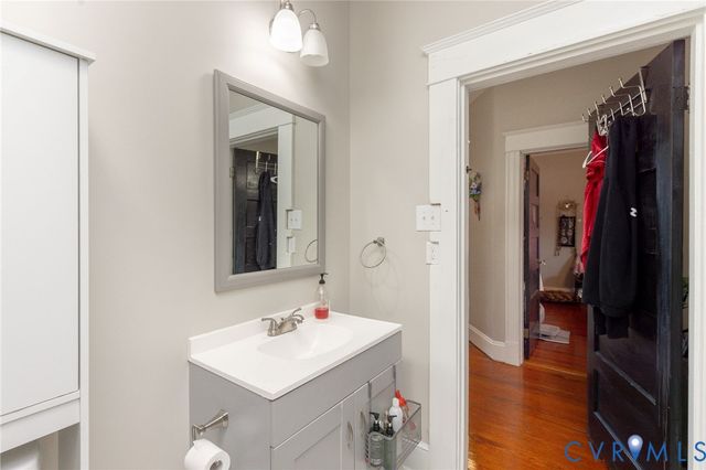 2726 Hanes Ave, Richmond, VA 23222