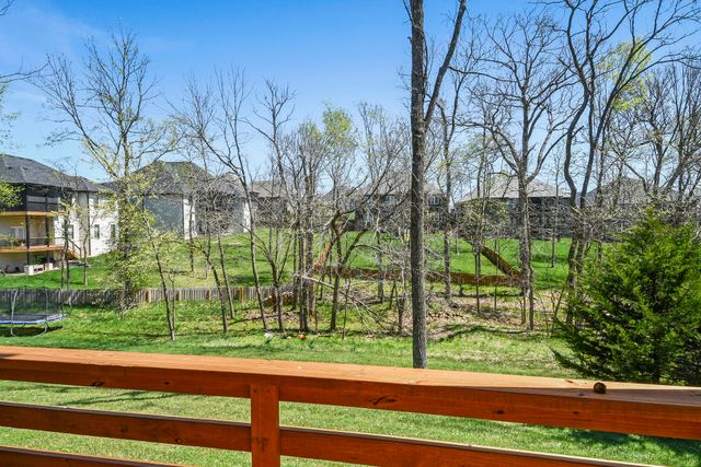 6038 S Maryland Avenue, Springfield, MO 65810