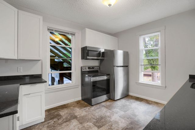 1316 7th Street SE, Minneapolis, MN 55414
