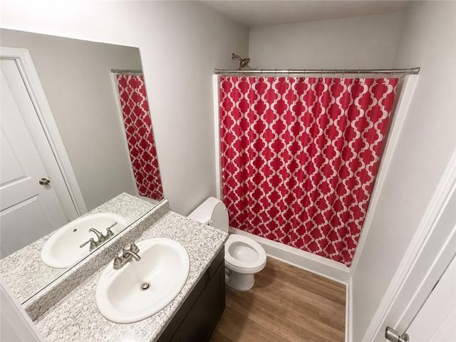 200 Woodlands Drive, Jackson, GA 30233