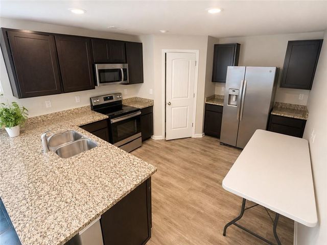 200 Woodlands Drive, Jackson, GA 30233