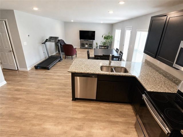 200 Woodlands Drive, Jackson, GA 30233