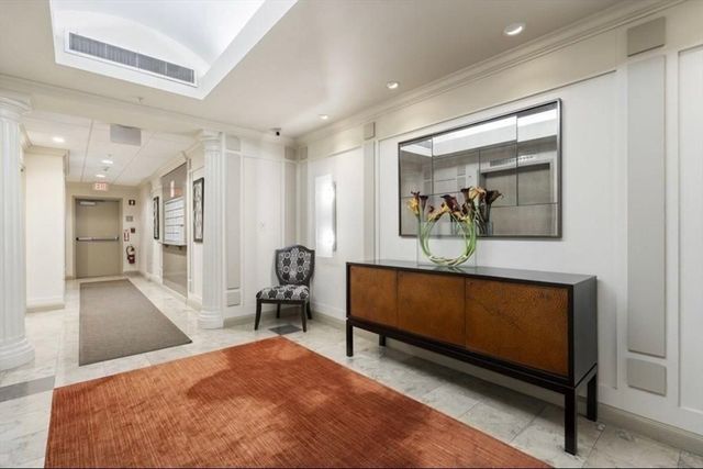 183-185A Massachusetts Ave 304, Boston, MA 02115