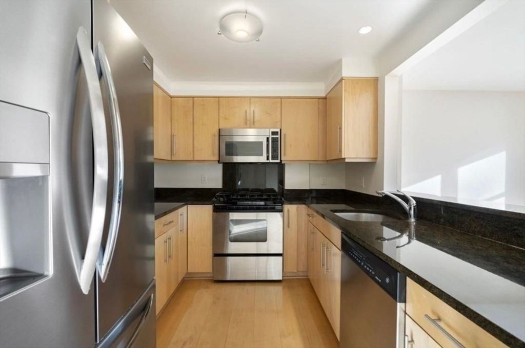183-185A Massachusetts Ave 304, Boston, MA 02115