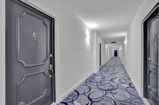 2715 N OCEAN Boulevard 6C, Fort Lauderdale, FL 33308