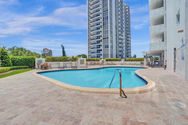 2715 N OCEAN Boulevard 6C, Fort Lauderdale, FL 33308